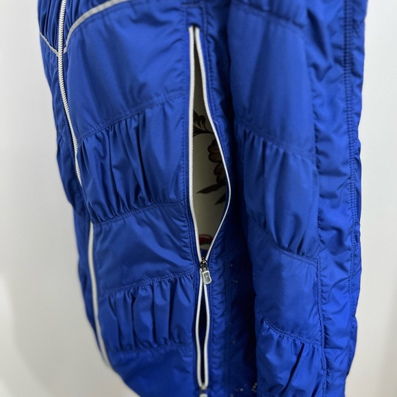 Lululemon Running Jacket - Picture 8 of 9